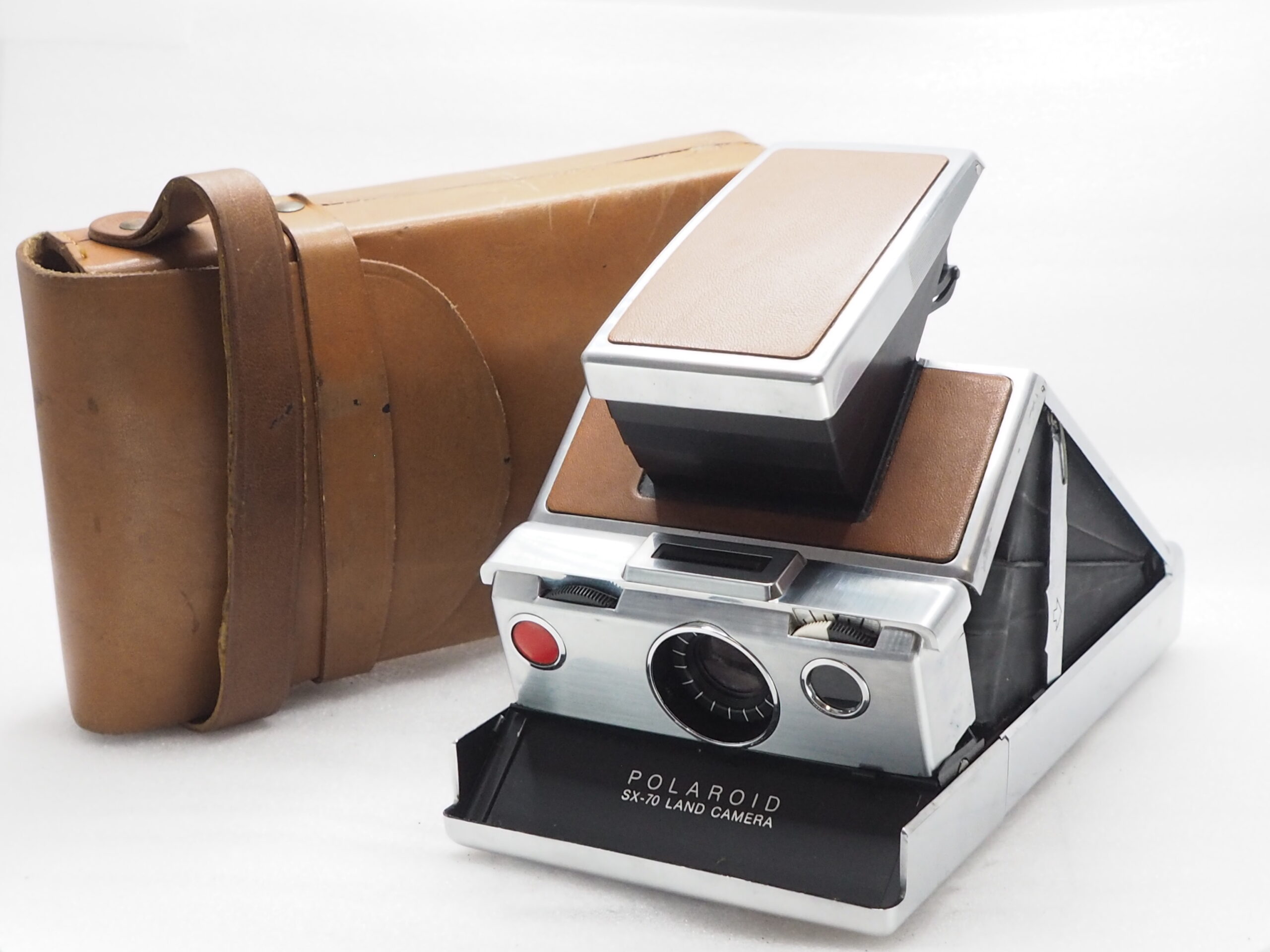 POLAROID SX-70