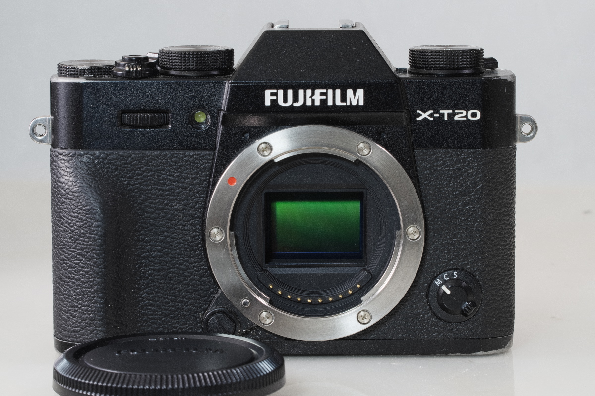 FUJIFILM X-T20